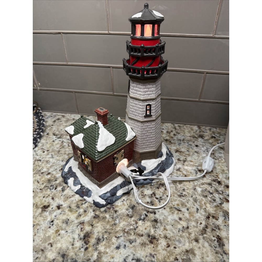 Dept 56 Snow Village 1995 Lighted Christmas Cove Lighthouse Building Vintage - Picture 12 of 14